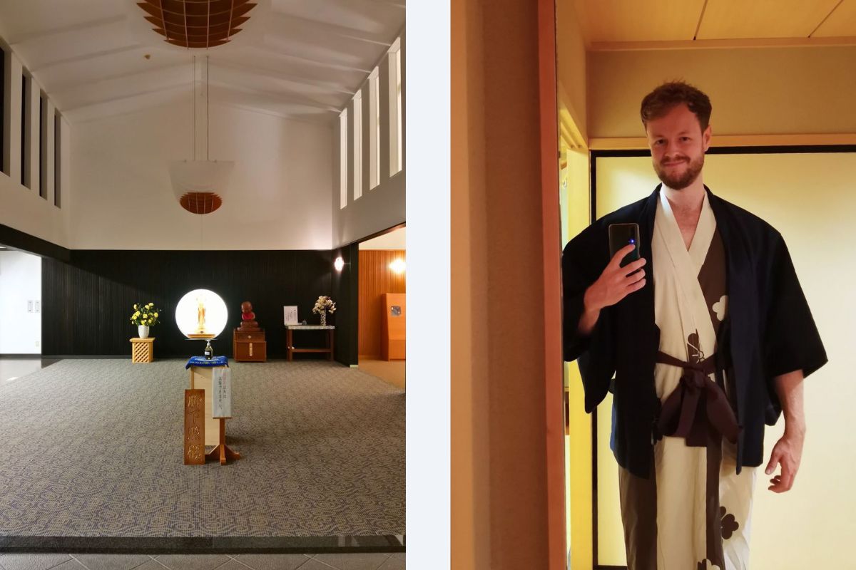 Eingangshalle des Bodaiji, Mann im traditionellen japanischen Gewand