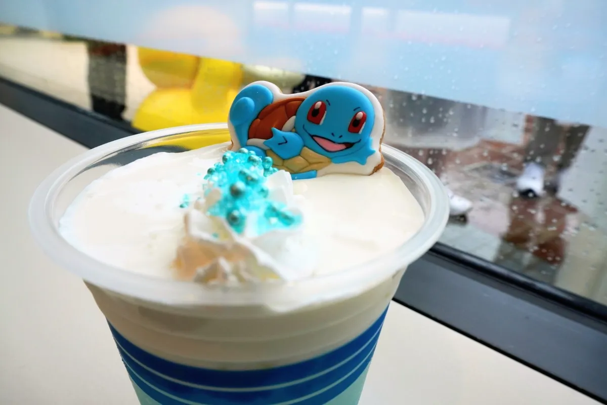 Ein Schiggy-Drink, den man im Pokémon Markt in Sedge Town erhält